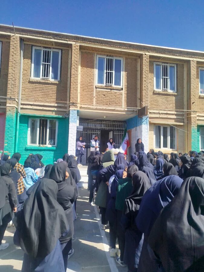 آموزش مهارت «نه گفتن» به نوجوانان در مدارس دهگلان
