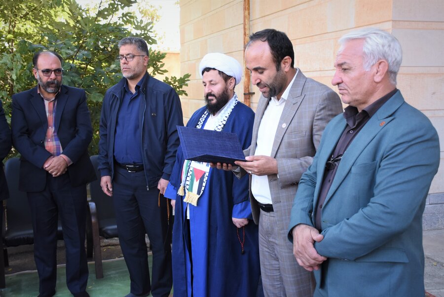 دالاهو - سالمندان