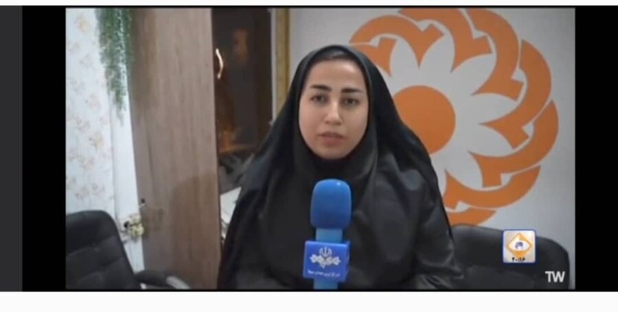 ببینیم| جم| گزارش واحدخبر سیمای مرکز بوشهر از توزیع 300 بسته نوشت افزار بین دانش آموزان نیازمند بهزیستی جم