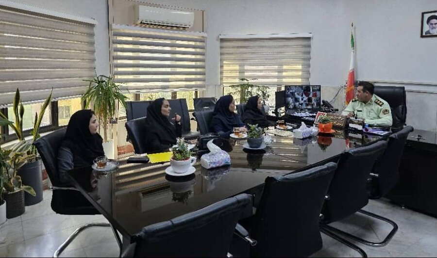 شهرتهران| دیدار با مسئولین کلانتری‌های غرب تهران به مناسبت هفته نیروی انتظامی