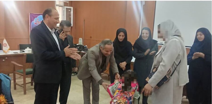 مرحله چهارم پویش “همه حاضر، مشق مهربانی” در بهزیستی ارومیه