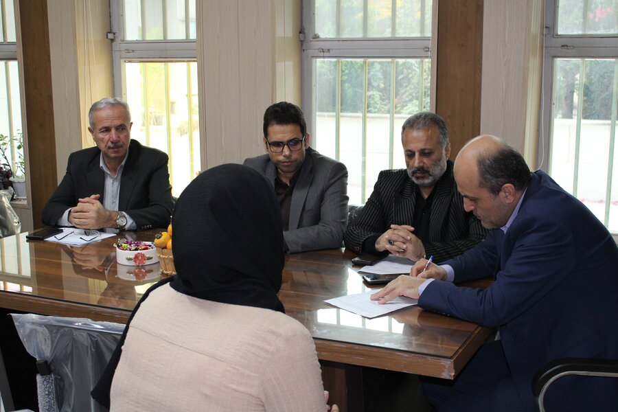 ملاقات عمومی