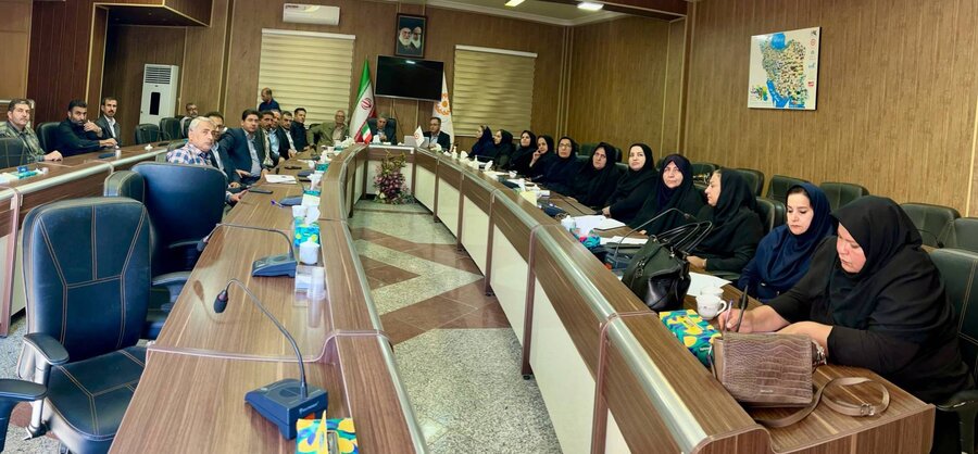 جلسه آشنایی با قوانین دیوان محاسبات و محاسبات عمومی کشور در بهزیستی آذربایجان‌غربی