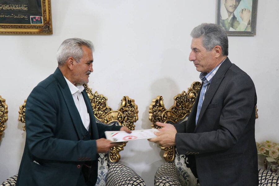 دیدار مسئولان بهزیستی آذربایجان‌غربی با جانبازان و ایثارگران سرافراز به مناسبت هفته دفاع مقدس و هفته نیروی انتظامی