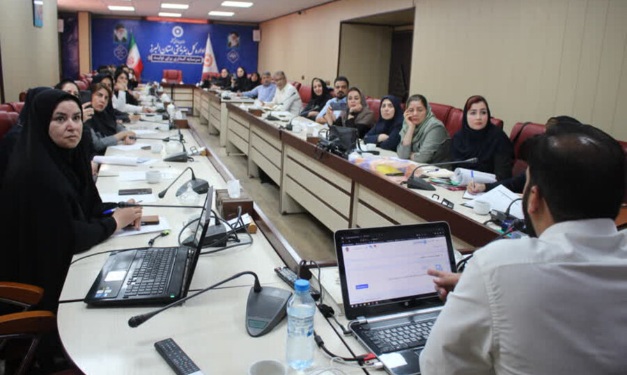 کارگاه آموزشی "ثبت اطلاعات در سامانه اشتغال" در بهزیستی البرز برگزار شد