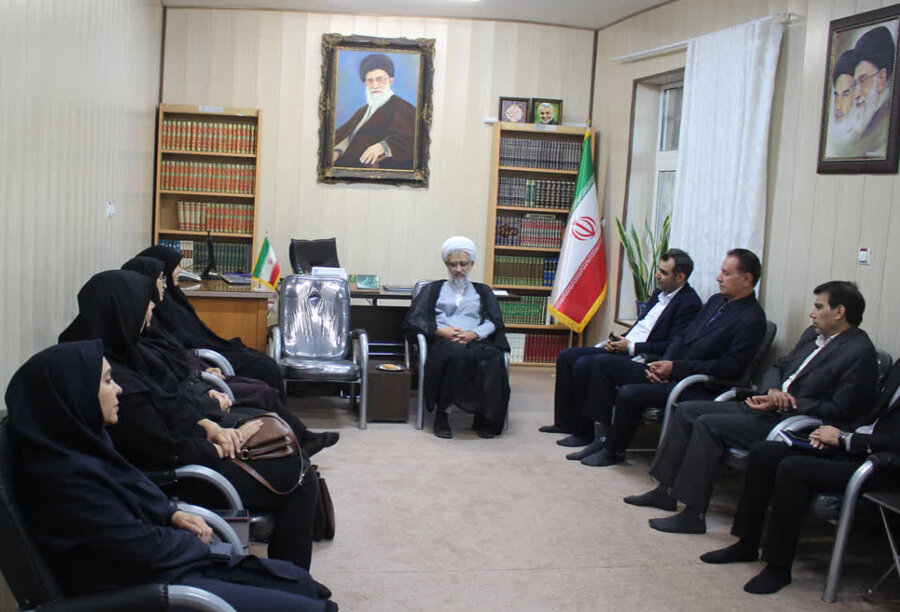 تأکید امام جمعه طالقان بر جایگاه ارزشمند فعالیت‌های بهزیستی / کارکنان بهزیستی منظور دعای امام زمان (عج) هستند