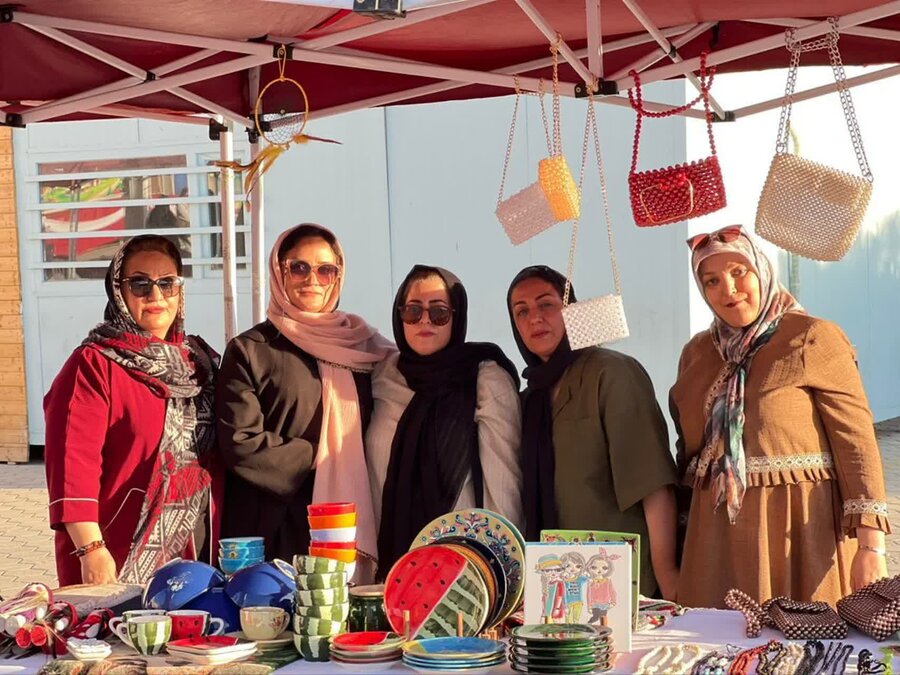 انجمن معلولین باران قروه در نمایشگاه سلیمانیه عراق خوش درخشید
