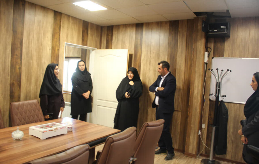 دیدار مدیرکل بهزیستی البرز با کارکنان اداره بهزیستی شهرستان طالقان