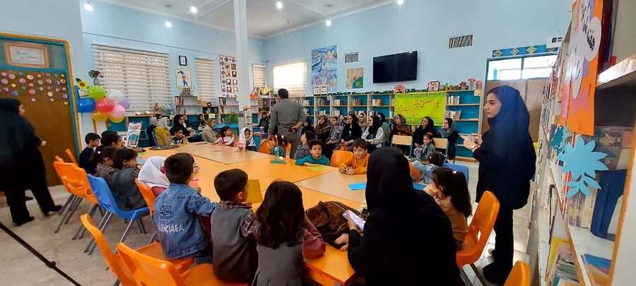 «دنیای شاد کودکان» در دهگلان؛ آموزش سلامت و مهارت‌آموزی در هفته جهانی کودک