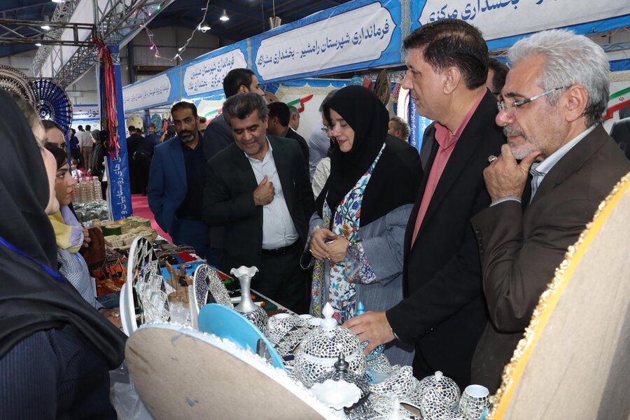 حضور پررنگ بهزیستی خوزستان در نمایشگاه توانمندیهای روستاییان و عشایر