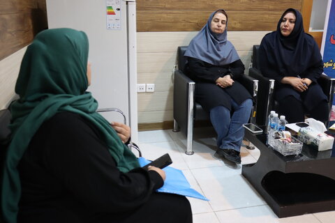 برگزاری میز خدمت اداره کل بهزیستی استان بوشهر؛ گامی بلند در راستای رسیدگی مستقیم به دغدغه‌های جامعه هدف