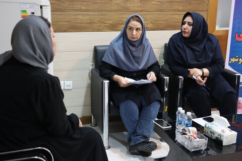 برگزاری میز خدمت اداره کل بهزیستی استان بوشهر؛ گامی بلند در راستای رسیدگی مستقیم به دغدغه‌های جامعه هدف