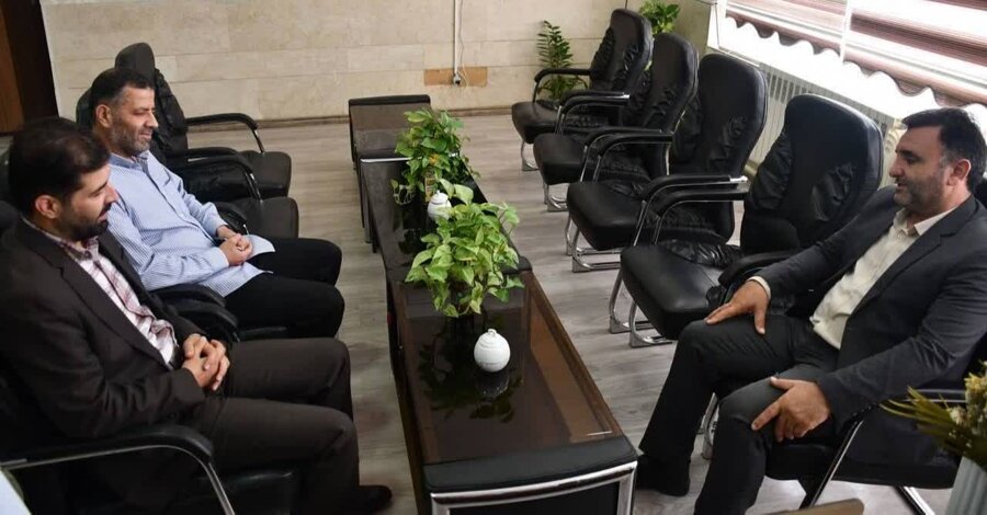 دیدار رئیس بهزیستی سلماس با سرپرست جدید اداره آموزش و پرورش شهرستان