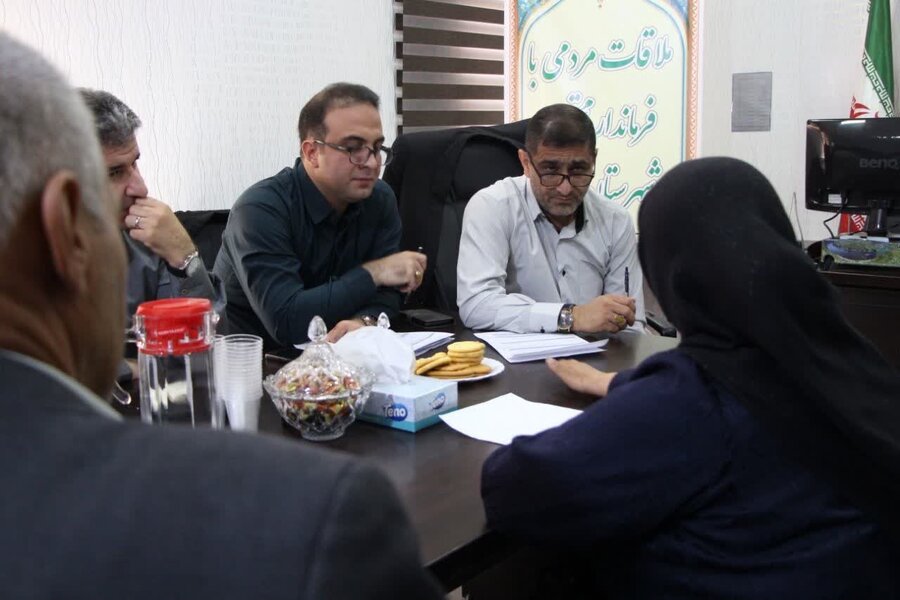 پیشوا | بررسی مشکلات مددجویان بهزیستی در هفدهمین ملاقات مردمی فرماندار