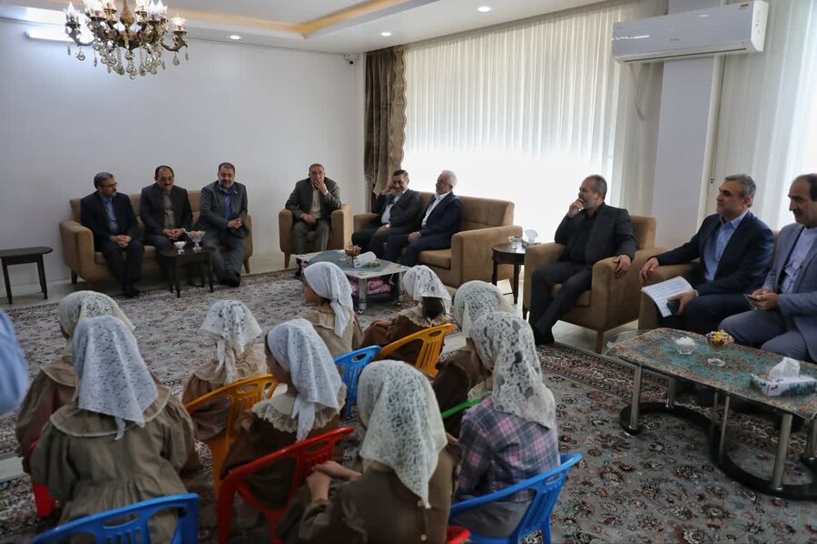 بازدید معاون اجرایی رئیسجمهور از مرکز نگهداری کودکان بیسرپرست ثریا