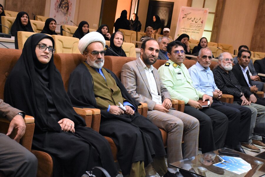 طرح «مهر و گفت‌وگو» ویژه سالمندان در محله شاطرآباد