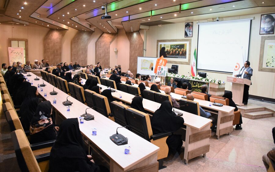 طرح «مهر و گفت‌وگو» ویژه سالمندان در محله شاطرآباد