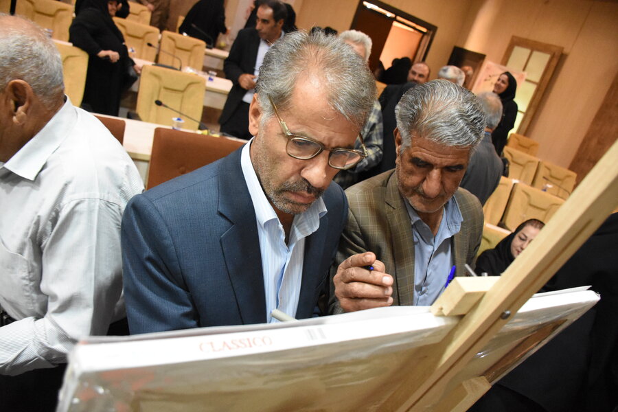 طرح «مهر و گفت‌وگو» ویژه سالمندان در محله شاطرآباد