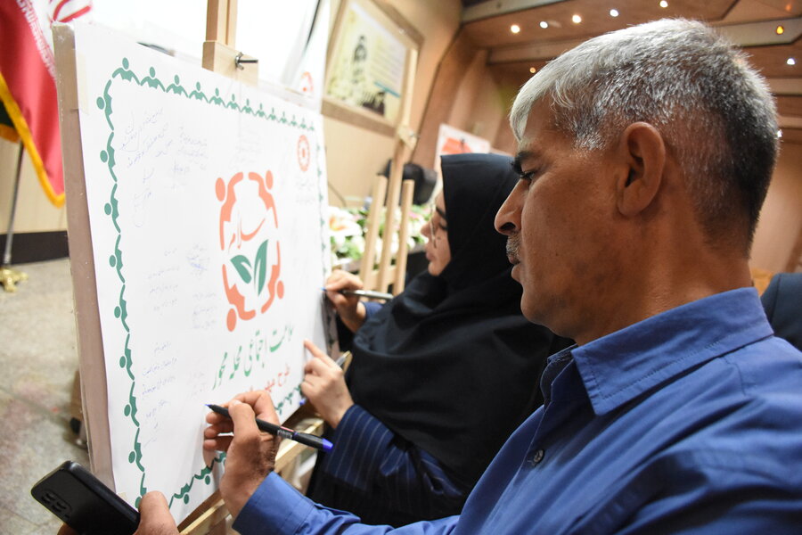 طرح «مهر و گفت‌وگو» ویژه سالمندان در محله شاطرآباد