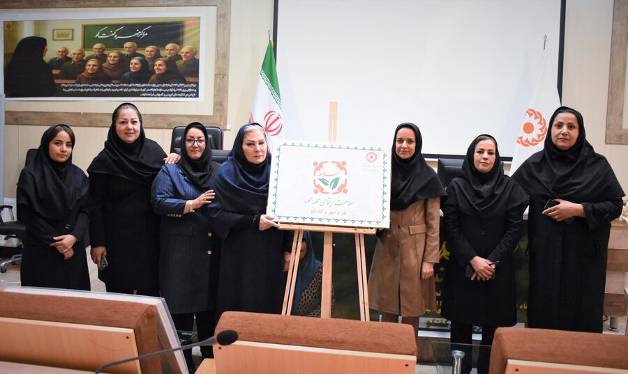 طرح «مهر و گفت‌وگو» ویژه سالمندان در محله شاطرآباد