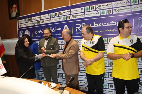 گزارش تصویری ا نشست خبری پیش از مسابقه فوتبال بین پیشکسوتان آلومینیوم و ستارگان رسانه