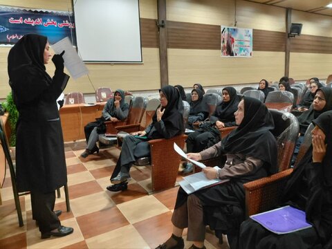 نشست تخصصی تسهیلگران cbr