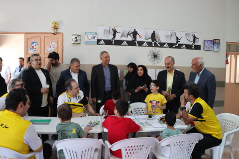 گزارش تصویری ا بازدید تیم ستارگان رسانه از مرکز توانبخشی خیریه جامع اراک