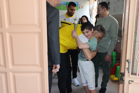 گزارش تصویری ا بازدید تیم ستارگان رسانه از مرکز توانبخشی خیریه جامع اراک