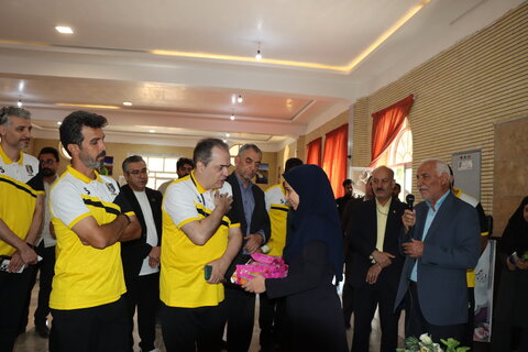 گزارش تصویری ا بازدید تیم ستارگان رسانه از مرکز توانبخشی خیریه جامع اراک