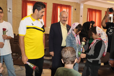 گزارش تصویری ا بازدید تیم ستارگان رسانه از مرکز توانبخشی خیریه جامع اراک