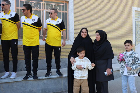 گزارش تصویری ا بازدید تیم ستارگان رسانه از مرکز توانبخشی خیریه جامع اراک