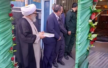 بدرقهی زائران زیارتاولی بهزیستی میاندوآب به مشهدالرضا(ع)