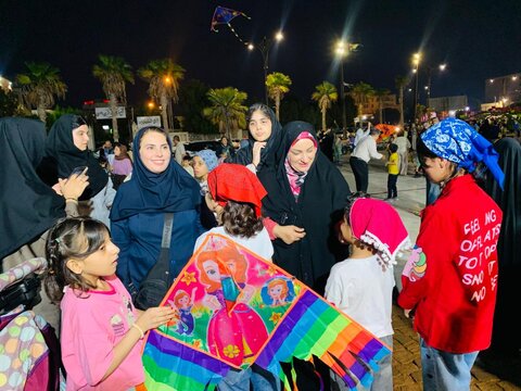 حضور پرتوان  بهزیستی بوشهر در جشن ساحلی هفته جهانی کودک(جشن بادبادک ها)