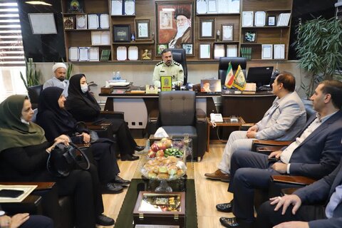 کرج | از تعاملات سازنده نیروی انتظامی با بهزیستی کرج تقدیر شد