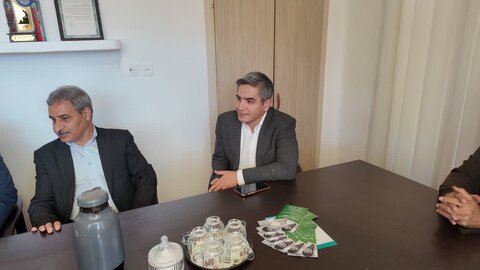 بازدید محسن فتحی، نماینده مجلس شورای اسلامی، و هیأت همراه از مؤسسه خیریه «آسوی زانیاران» سنندج