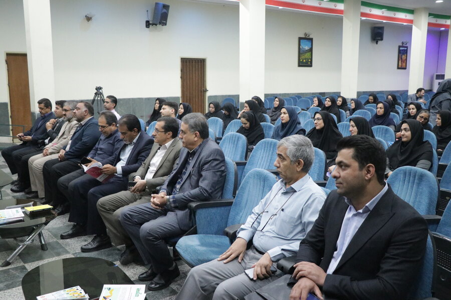 دسترسی به خدمات سلامت روان در بحران ها و شرایط اضطراری حق مردم است