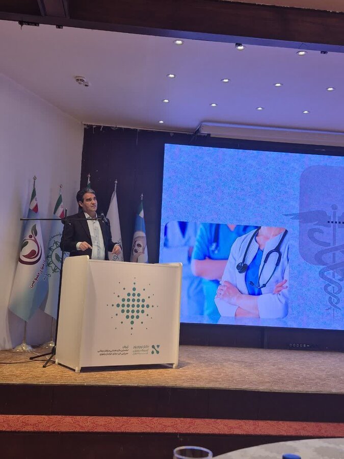 تا سال ۱۴۳۰ از هر سه نفر، یک نفر سالمند خواهد بود | هشدار مدیرکل بهزیستی خراسان رضوی درباره لزوم مناسب‌سازی فضاهای شهری