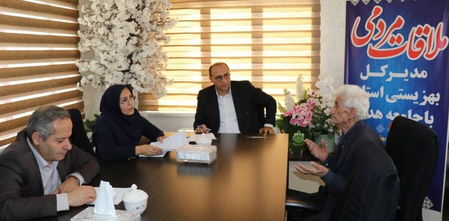دیدار صمیمی مدیرکل بهزیستی آذربایجان‌غربی با روشندلان استان در هفته گرامیداشت عصای سفید
