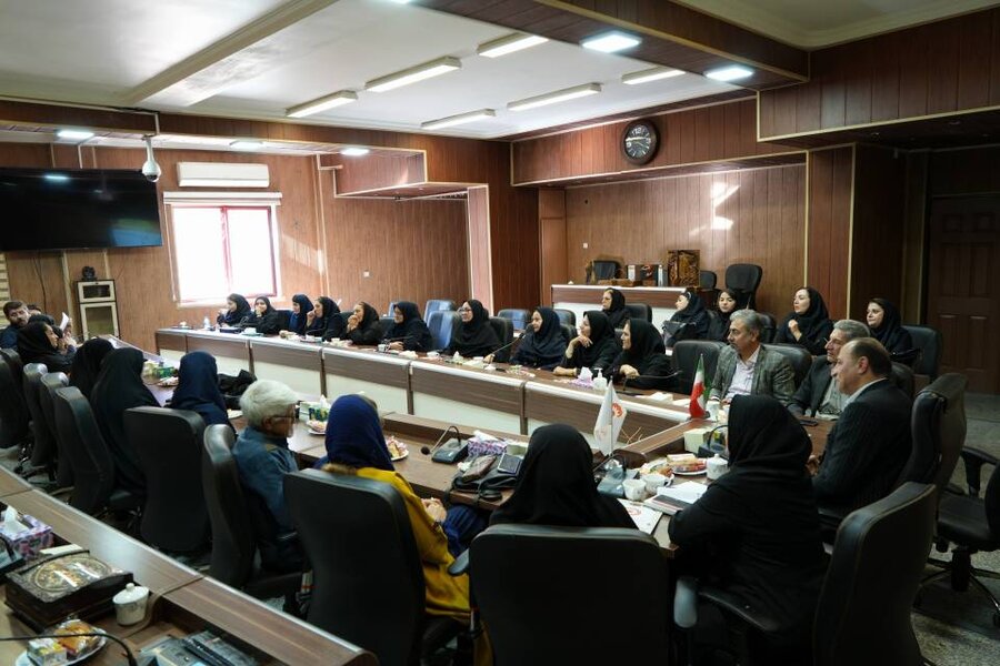 تجلیل از سمن‌های فعال در حوزه کودک و نوجوان و فرزندان موفق به مناسبت هفته جهانی کودک