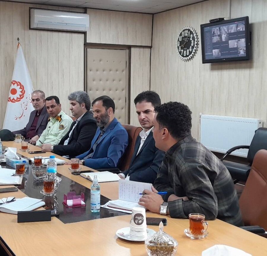 نشست بررسی مشکلات مرکز  ماده ۱۶ استان