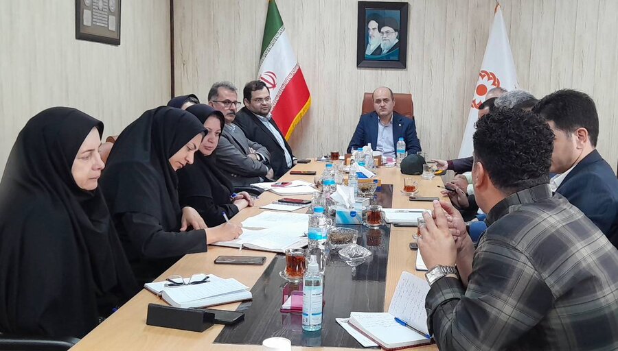 نشست بررسی مشکلات مرکز  ماده ۱۶ استان