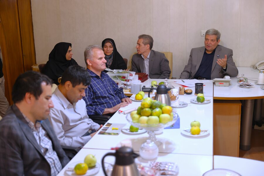 روایتی به دنیای بریل و صدا/ مرکز رودکی باید به پایگاه جامع خدمات نابینایان تبدیل شود