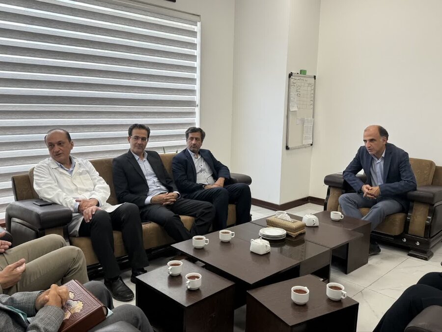دیدار مدیرکل بهزیستی استان یزد با مدیرکل پزشکی قانونی به مناسبت هفته سلامت روان