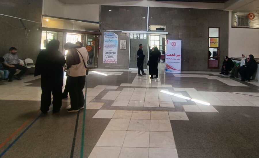 از همدلی تا اقدام؛ میز خدمت مدیریت بهزیستی شهرستان یزد ویژه روز جهانی نابینایان