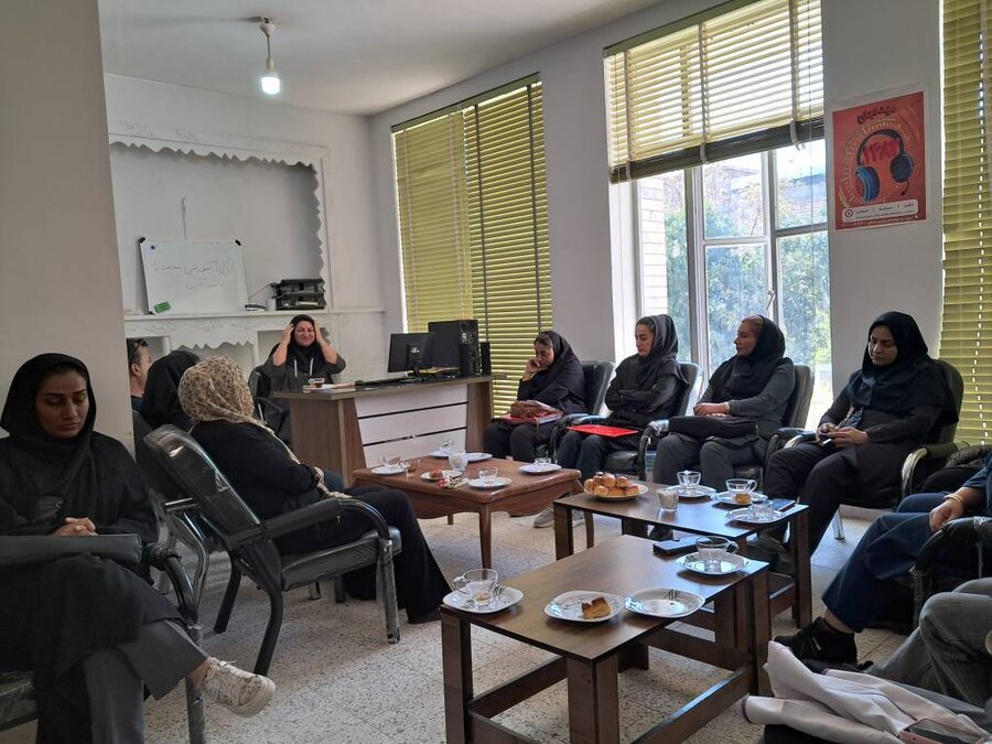 ارسنجان|برگزاری کارگاه تخصصی "سلامت روان و تاب‌آوری" ویژه پرسنل اداره و مراکز تحت نظارت