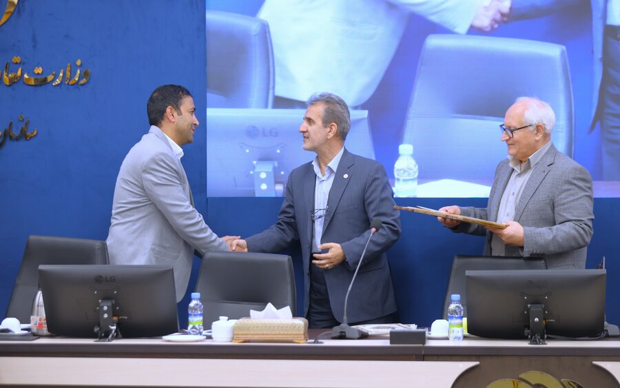 نشست تخصصی هفته ملی کودک