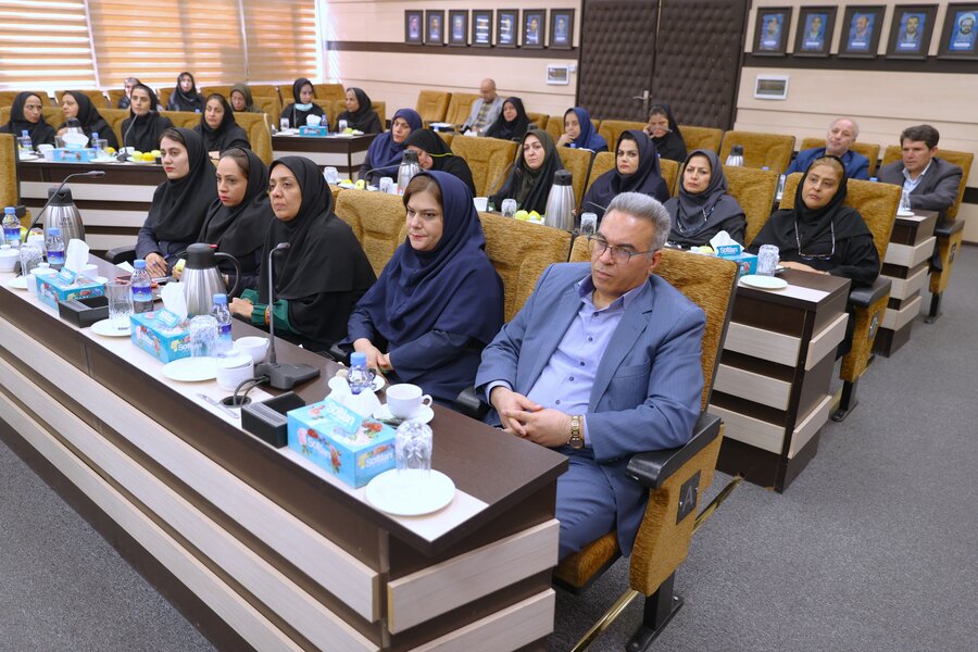 نشست تخصصی هفته ملی کودک