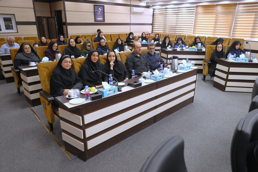 نشست تخصصی هفته ملی کودک