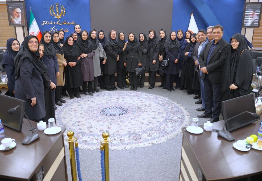 سیزدهمین نشست «میز گفتگوی حوزه سلامت اجتماعی» با موضوع هفته ملی کودک برگزار شد