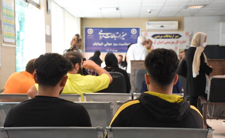 میز ارتباطات مردمی